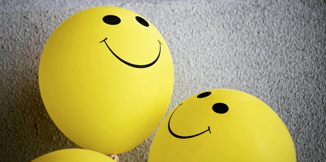 Communication-interne-signification-CRM-emoji